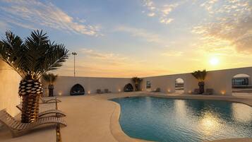 Seasonal outdoor pool