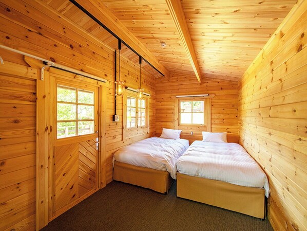 Habitación | Wifi gratis y ropa de cama