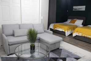 2 habitaciones, tabla de planchar con plancha y wifi gratis