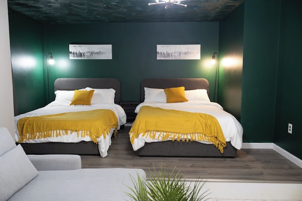 2 chambres, fer et planche à repasser, Wi-Fi gratuit, draps fournis