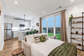 1 Schlafzimmer, Bügeleisen/Bügelbrett, WLAN, Bettwäsche
