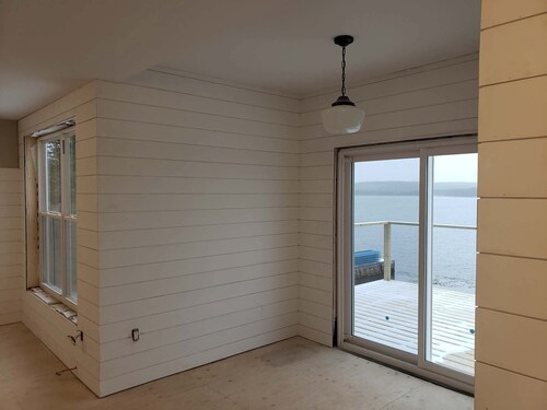 Saltwater Steeple- Harbour Suite