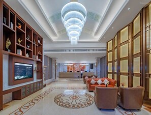 Lobby sitting area - Vienna Hotel Shenzhen Meilin (Shenzhen)