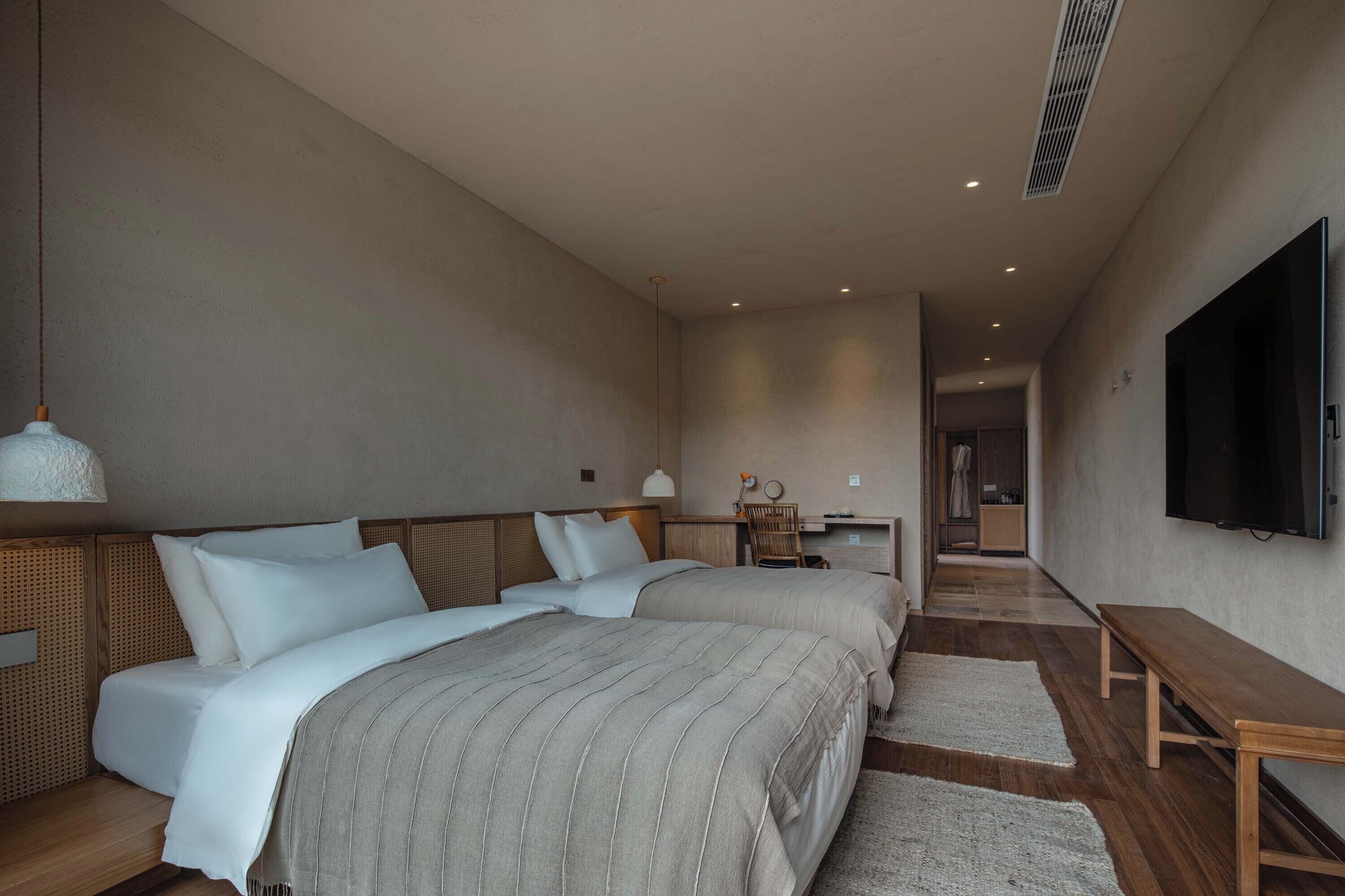 Superior Twin Room, Balcony, Mountain View | Blackout curtains, iron/ironing board, free WiFi, bed sheets