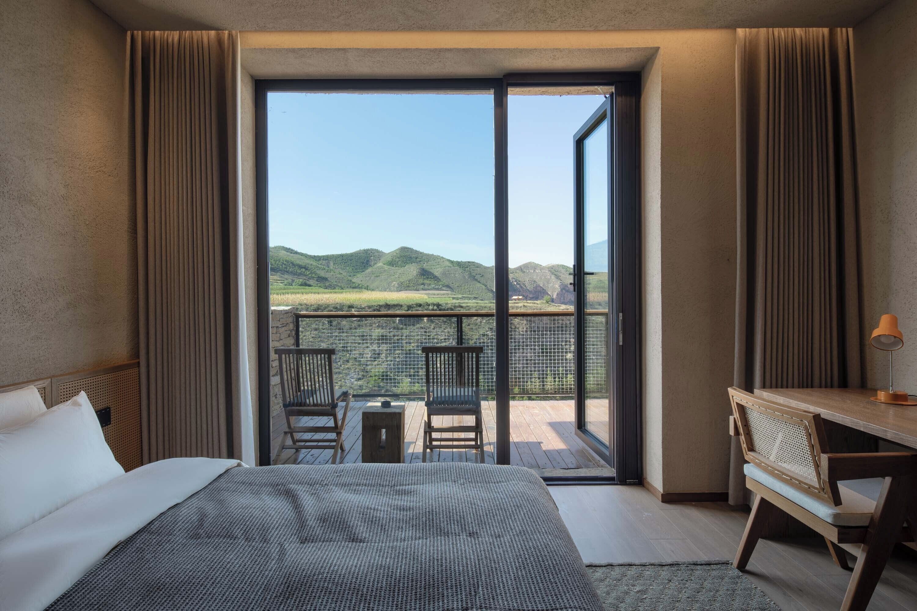 Chambre Double Supérieure, balcon, vue montagne | Vue de la chambre