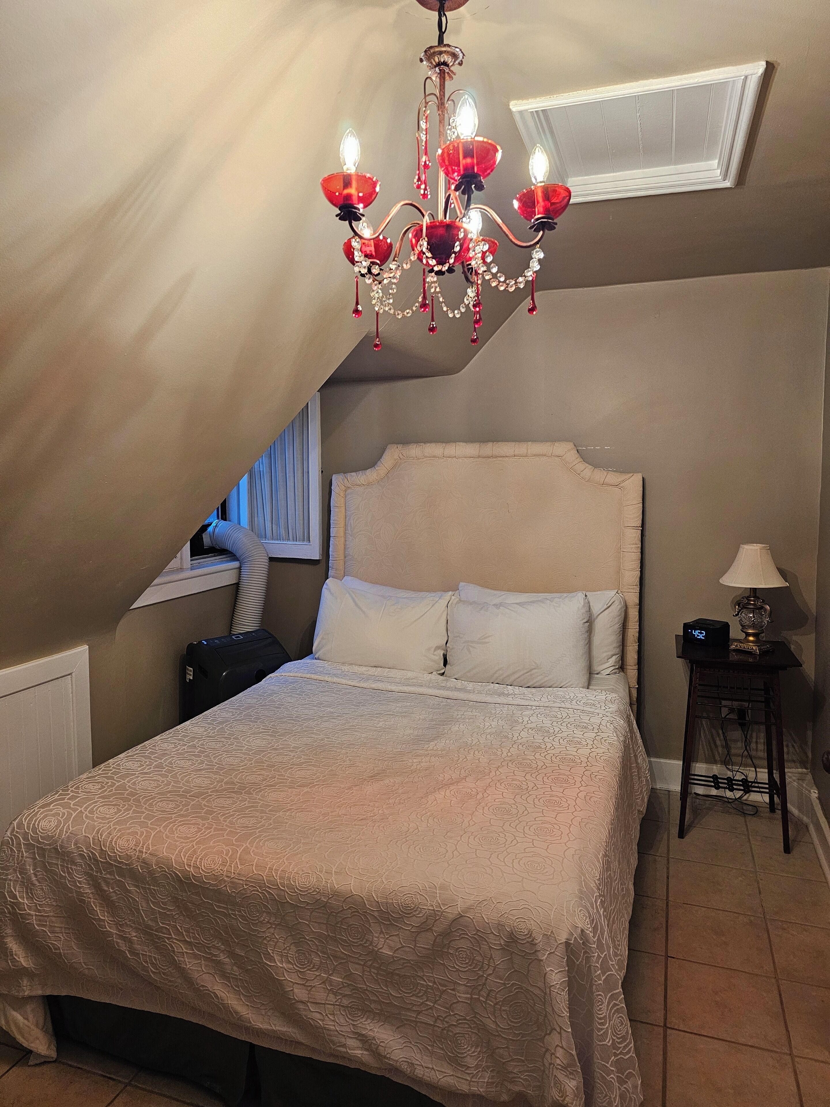 Strykejern/-brett, wi-fi (inkludert) og sengetøy