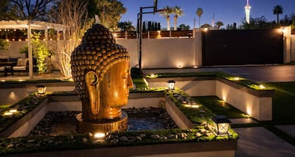 Private Villa w/ Pool, Spa, Gym, Sauna, Spectacular Backyard, & 2 miles to Strip