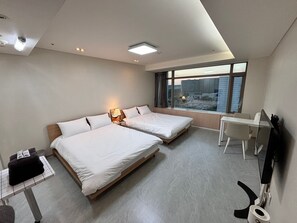 Standard Twin Room, City View - Incheon Airport Line Guest House (Incheon)