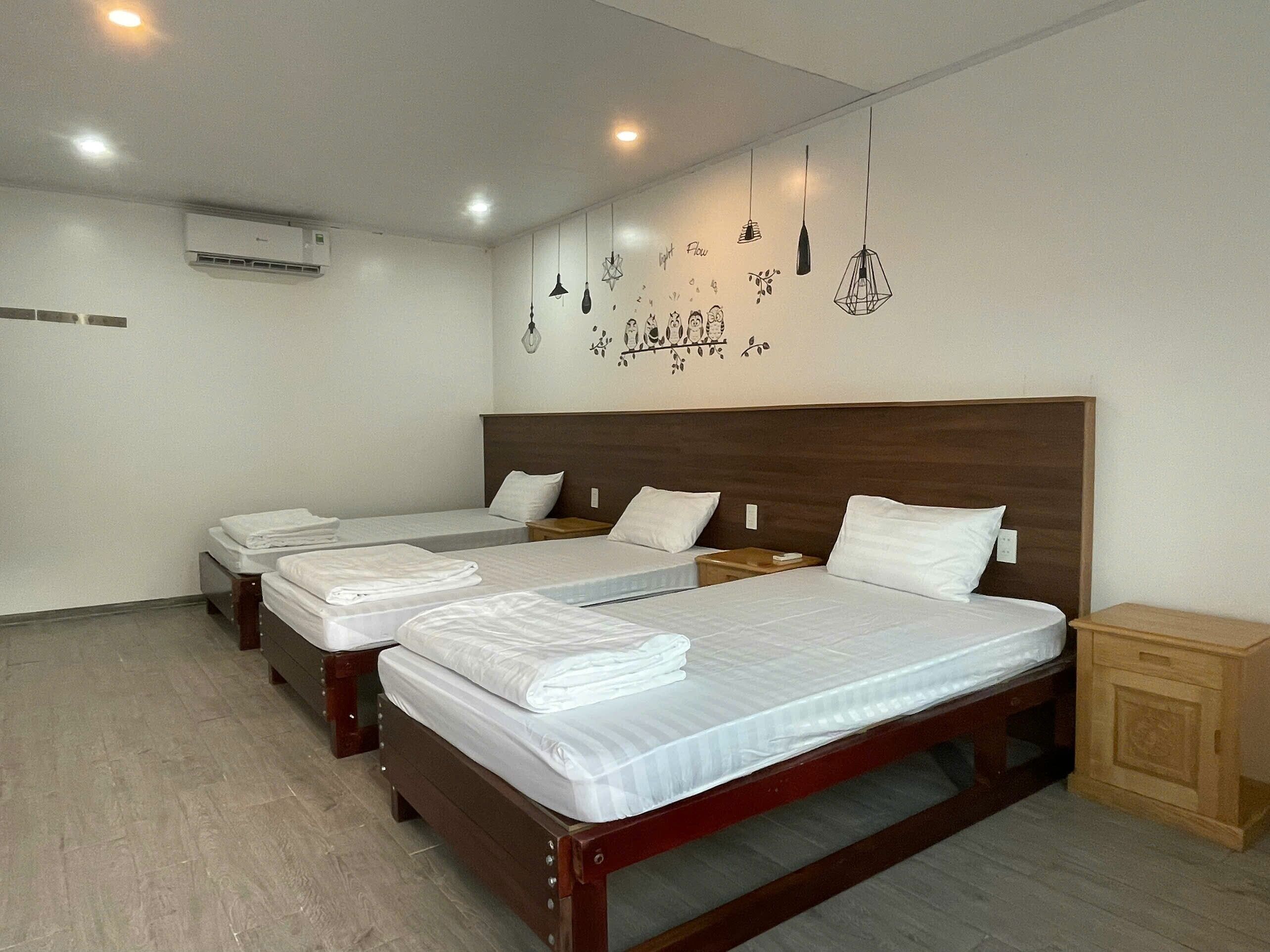 Chambre Triple, vue piscine | Wi-Fi gratuit