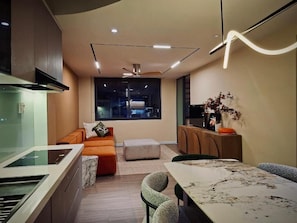 Interior detail - PIN Nguyen Cu Trinh (Thanh pho Ho Chi Minh)