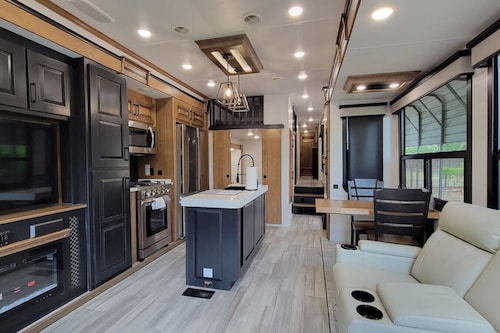 Myakka Cove Retreat