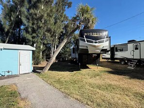 Enceinte de l’hébergement
