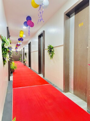 Interior - Hotel Raj Laxmi (Chhatrapati Sambhajinagar)