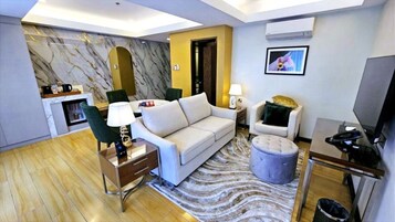 55-inch Smart TV with digital channels