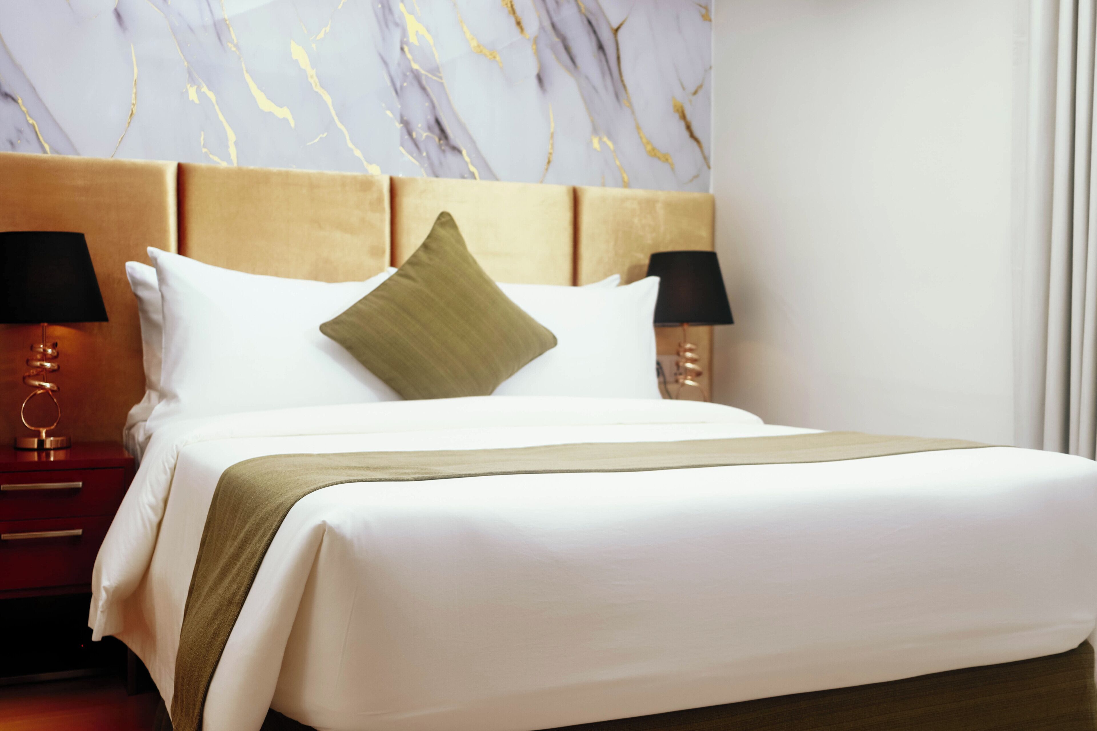 Free minibar, in-room safe, desk, blackout drapes