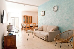 TV - Il-qastna Holiday House-zejtun (Zejtun)