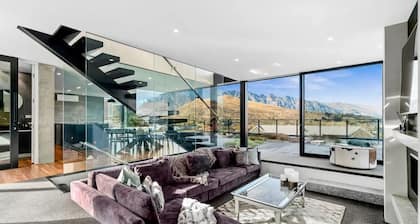 St Marks Stunning Views Queenstown