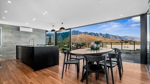 Dining - St Marks Stunning Views Queenstown (Queenstown)