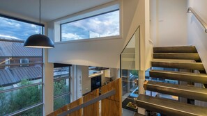 Interior - Central Queenstown Melbourne St Apartment (Queenstown)