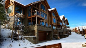 Exterior - Commonage Promenade Villa 3BR (Queenstown)