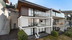Exterior - Residence du Lac Unit 15 (Queenstown)