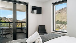 Bügeleisen/Bügelbrett, WLAN, Bettwäsche