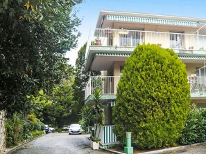Exterior - Les Jardins de l'Ermitage by Interhome (Antibes)