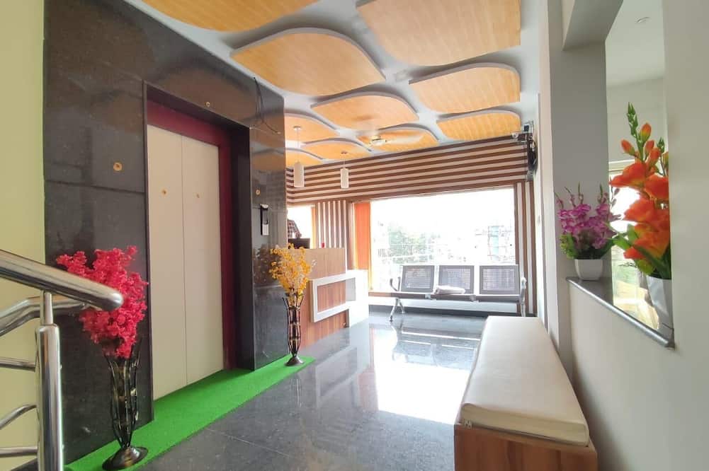 Hotel Royal Suites