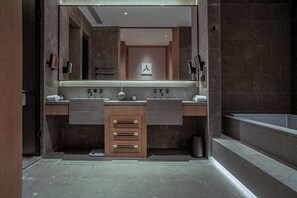 Senior Double Room, City View | In-room safe, desk, laptop workspace, blackout drapes - AKENOlangyijiudian (Beijing)