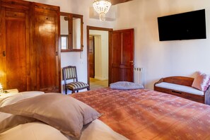 3 habitaciones, wifi y ropa de cama 