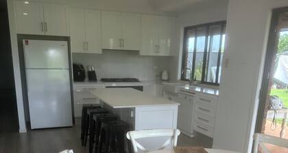 Kalm The Farm - Byron Bay Hinterland Paradise