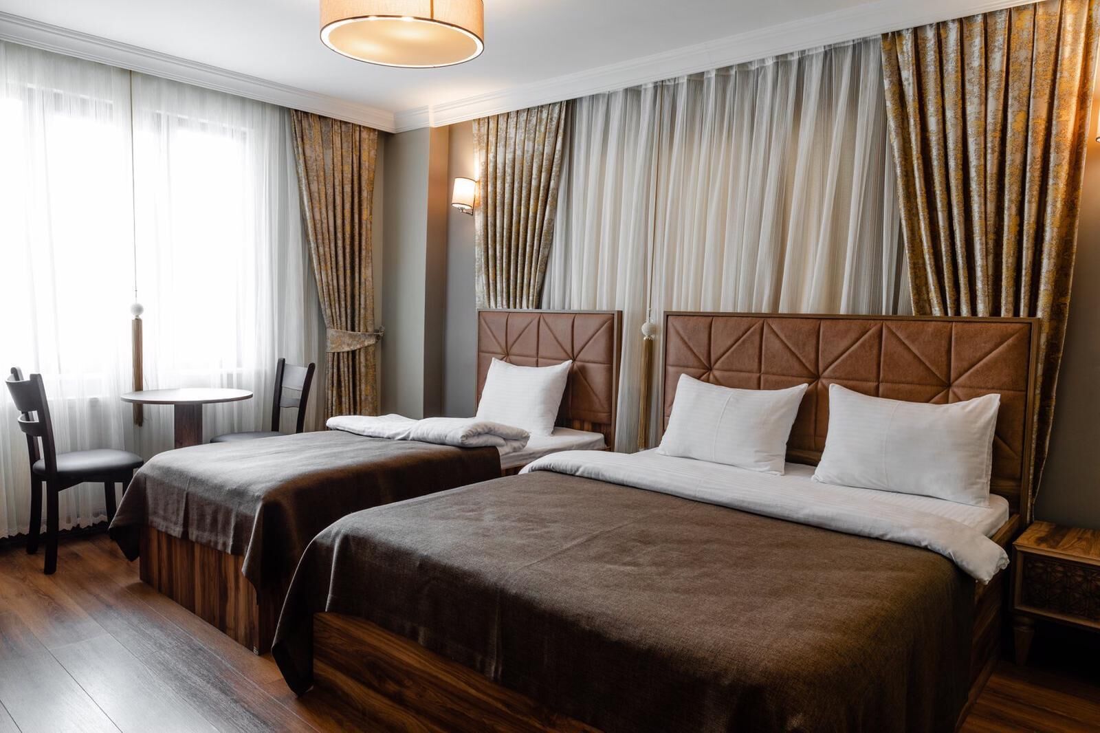 Classic Triple Room | Iron/ironing board, free WiFi, wheelchair access