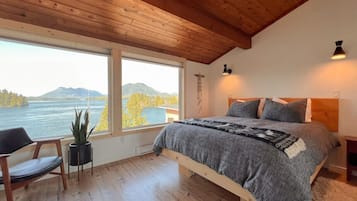 2 間睡房、可攜式嬰兒床、Wi-Fi、床單