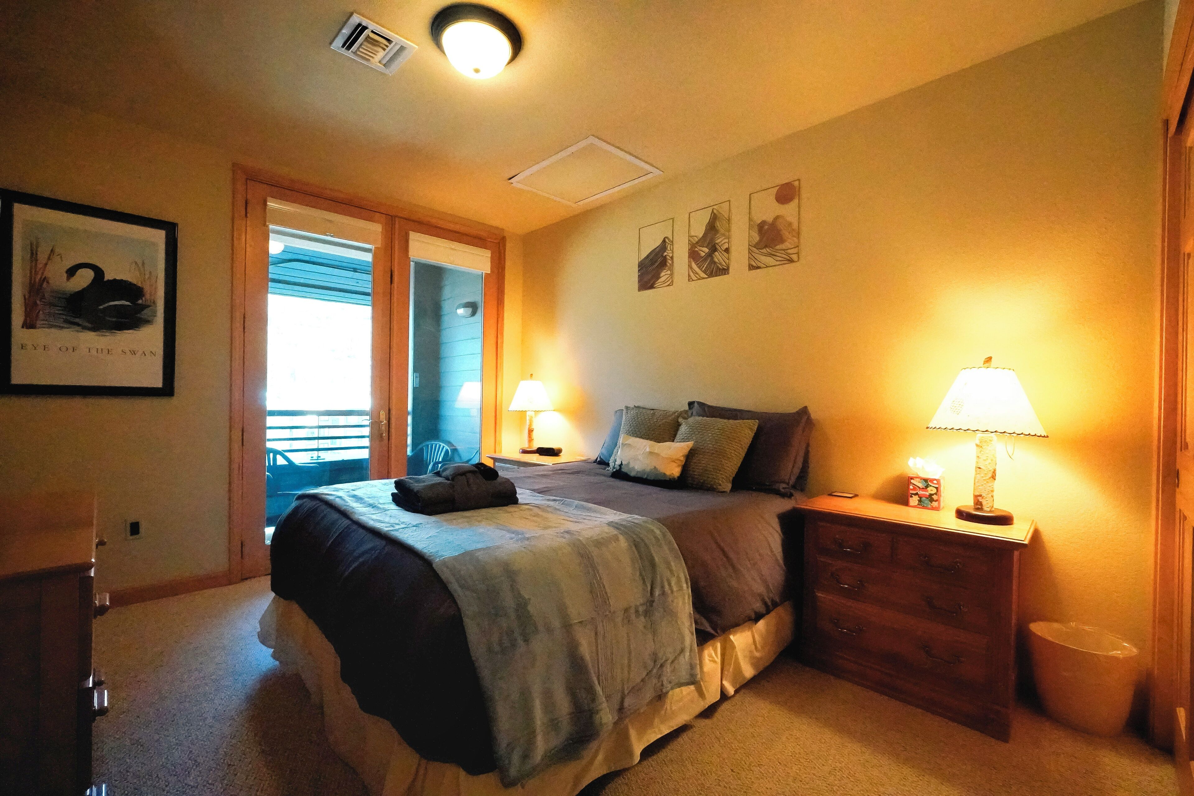 Bügeleisen/Bügelbrett, WLAN, Bettwäsche