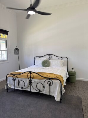 3 عدّة غرف نوم