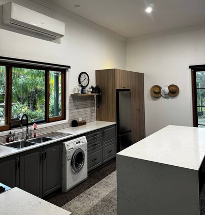 Roslyns Cottage Country Escape in Tambo