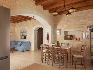 TV, ping pong - Villa Thysa, 3 BDR, Forest Views, Private Pool, Furnished Terrace, Crete (Rethymno)