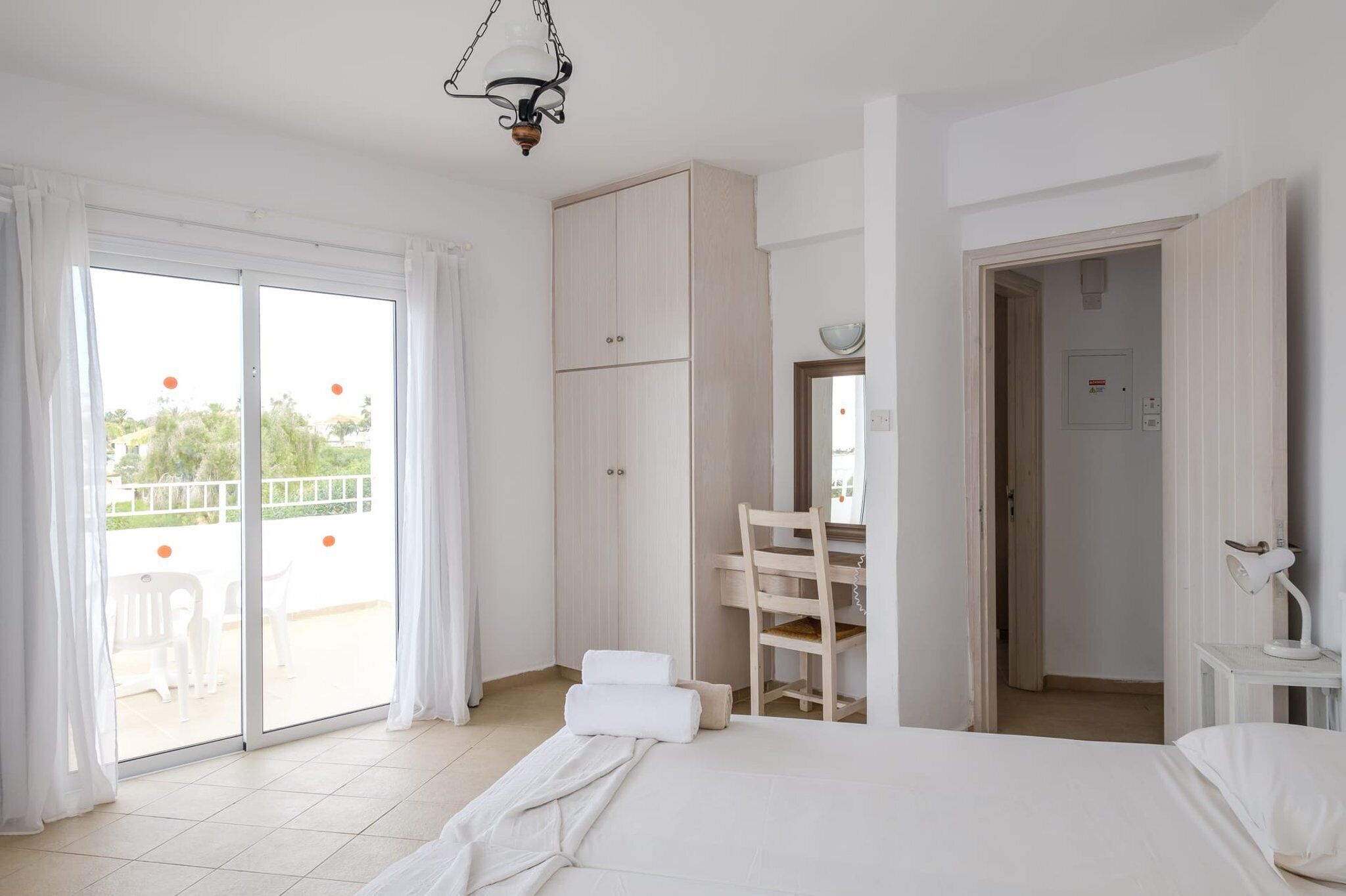 客房内保险箱、熨斗/熨衣板、旅行婴儿床、免费 WiFi