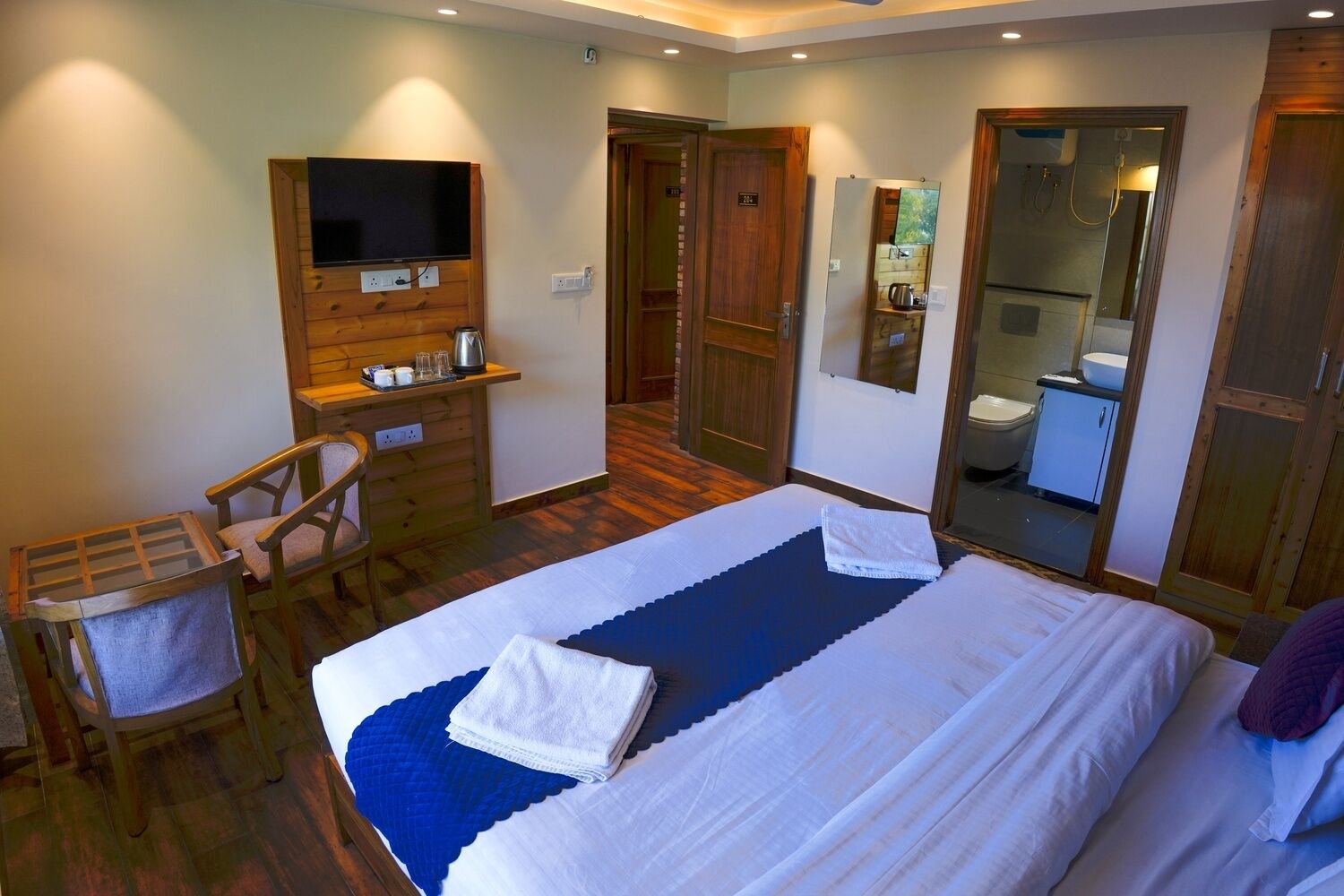 Valley Room | Free WiFi