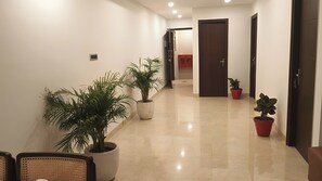 Lobby - CDS Luxury Homestay Shimla (Shimla)