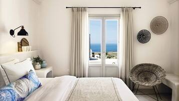 1 bedroom, in-room safe, iron/ironing board, free WiFi