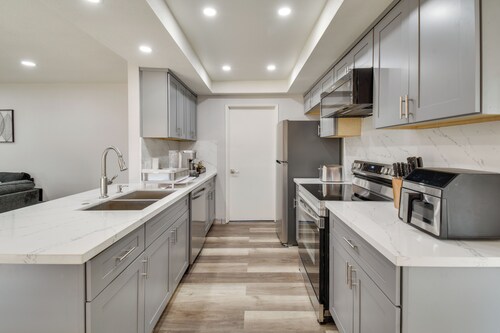 2 Mi to UC Merced: Modern Home w/ Private Yard