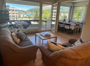 Flachbildfernseher