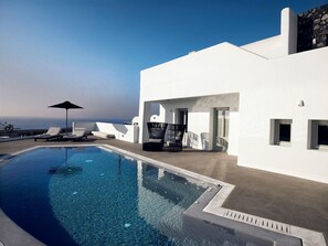 Pool - Villa Thelia, Divine Sunset & Sea Views, Private Pool, Furnished Terrace, Oia (Santorini)