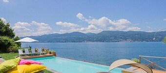 Villa Nivora: An elegant and welcoming two-story villa located right on the Lake Maggiore, with Free WI-FI.