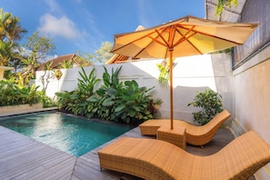 Outdoor pool - The Lok's Villa (Tegallalang)