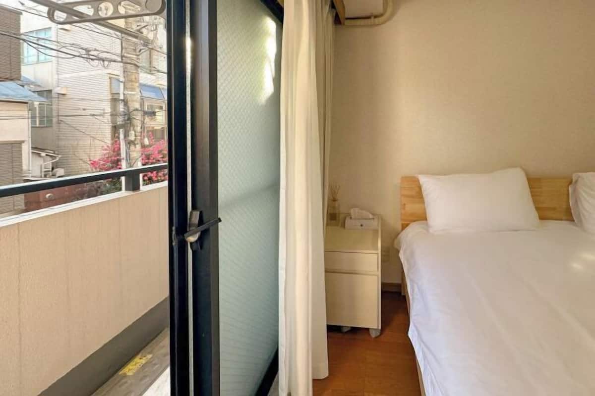 Mørklægningsgardiner, gratis Wi-Fi