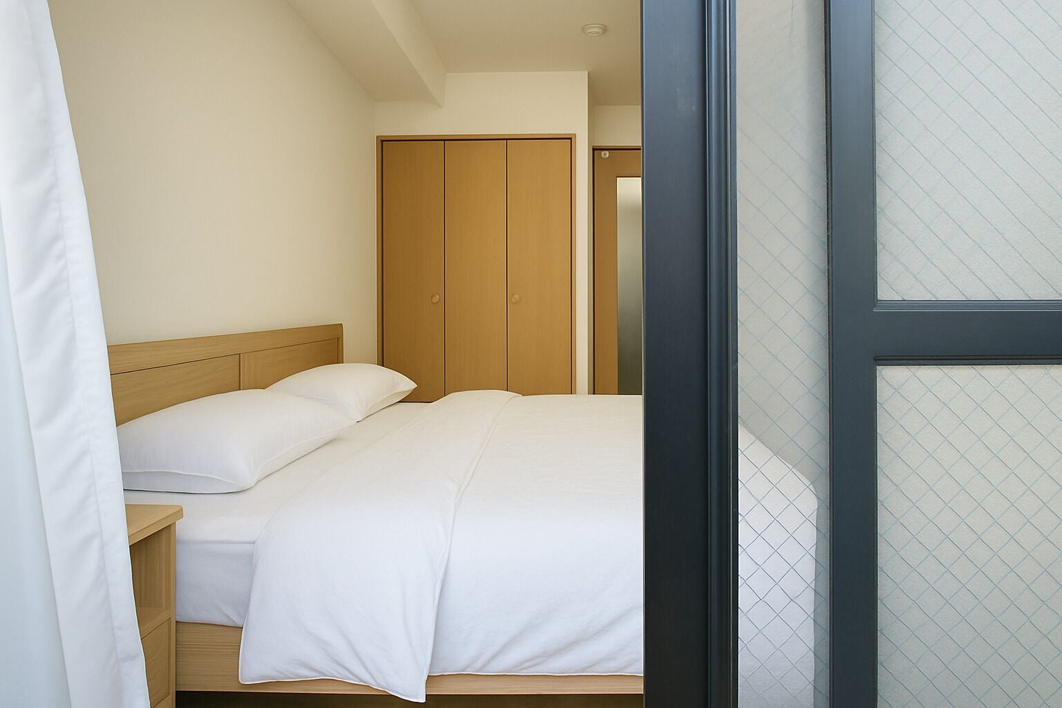 Comfort Double Room, 1 Queen Bed, Non Smoking, Balcony | Blackout drapes, free WiFi