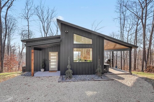 Solo or Couples' Cabin w/ Hot Tub + Fire Pit + Sauna near French Lick, IN