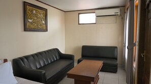 Phòng Suite | Khu phòng khách